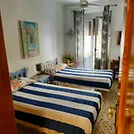 Capitan Meca בית הארחה